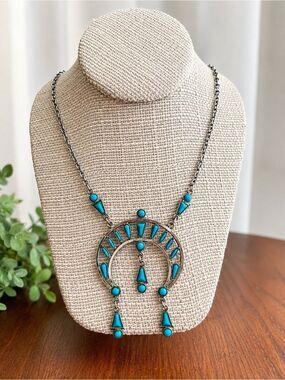 Turquoise Color Southwestern Statement Necklace Silver Tone Boho Western